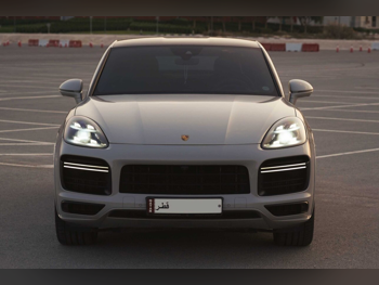 Porsche Cayenne Turbo 2020 Tiptronic 91,000 Km 8 Cylinder All Wheel Drive (AWD) Coupe / Sport Crayon With Warranty