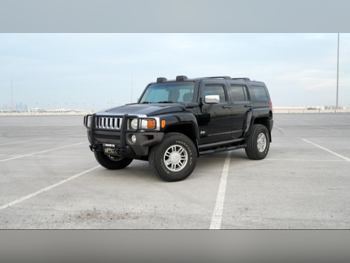 Hummer H3 2006 Automatic 128,000 Km 5 Cylinder Four Wheel Drive (4WD) SUV Black