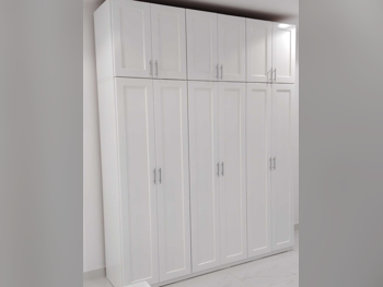 خزائن ودواليب الملابس والزينة - دوحة فيرنيتشر - خزائن - أبيض