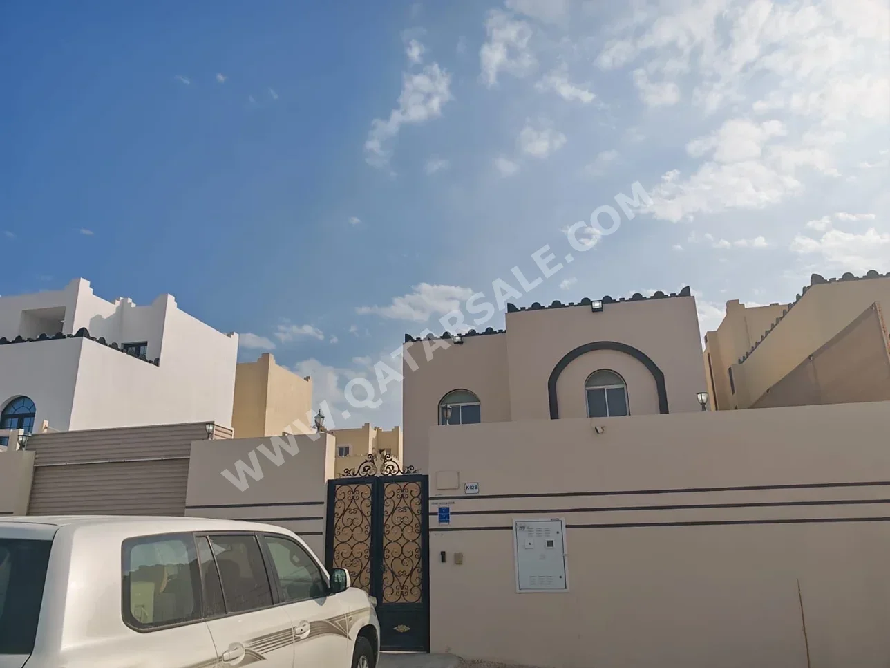 Family Residential  - Not Furnished  - Al Daayen  - Al Khisah  - 5 Bedrooms
