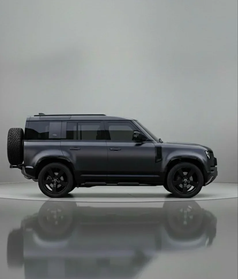 لاند روفر  ديفيندر  110 كارباثين ادشن  2023  اوتوماتيك  59,000 كم  8 سلندر  دفع كلي مستمر  اس يو في  رمادي  تحت الضمان