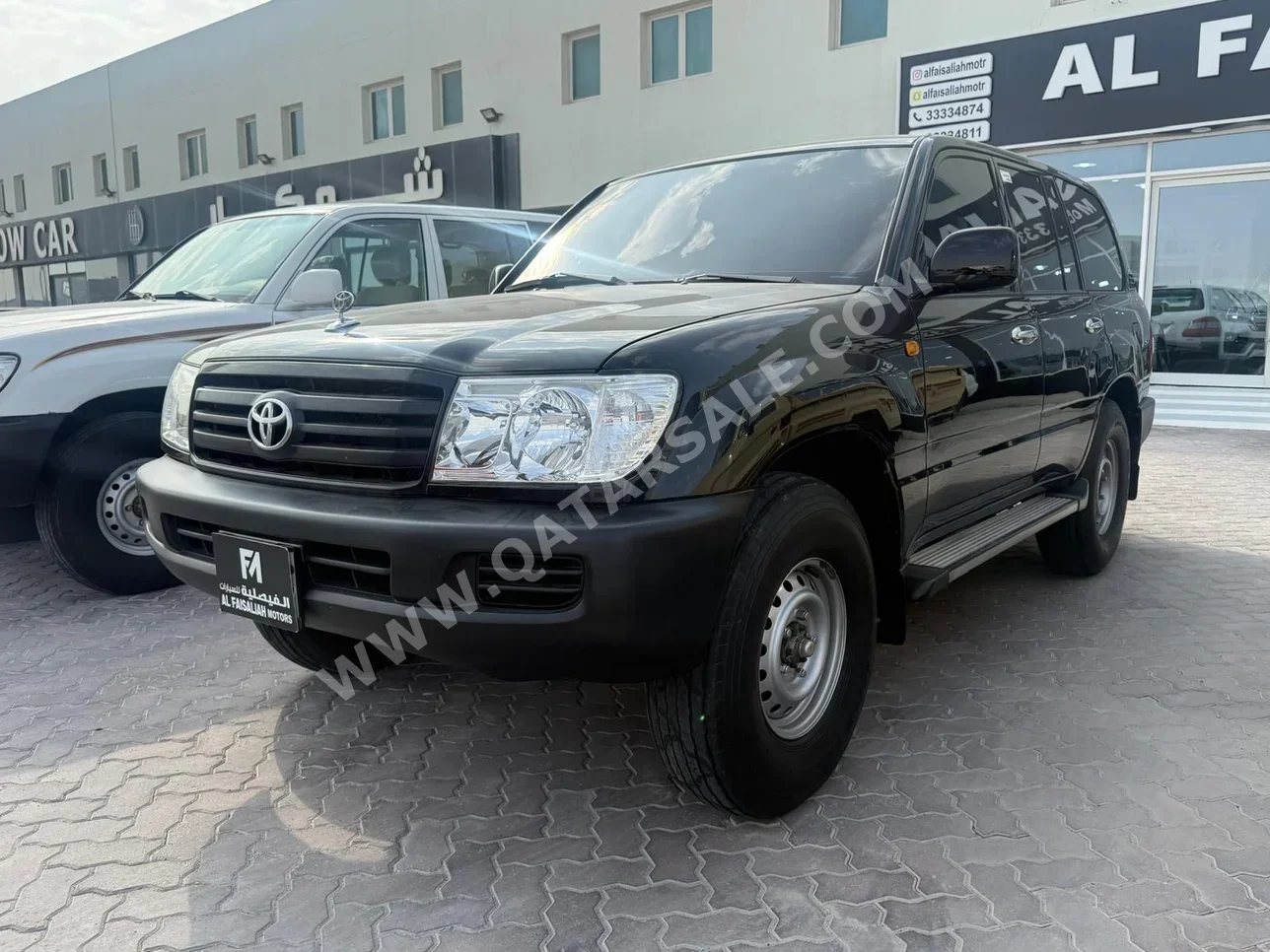 Toyota Land Cruiser G 2006 Automatic 84,000 Km 6 Cylinder Four Wheel Drive (4WD) SUV Black