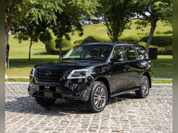 Nissan  Patrol  Platinum  2020  Automatic  36,000 Km  8 Cylinder  Four Wheel Drive (4WD)  SUV  Black