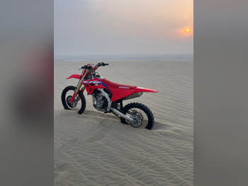 HONDA CRF Africa 1 - 2023 - Color Red