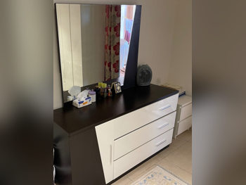 Bedroom Sets - 5 Pieces Set - Brown