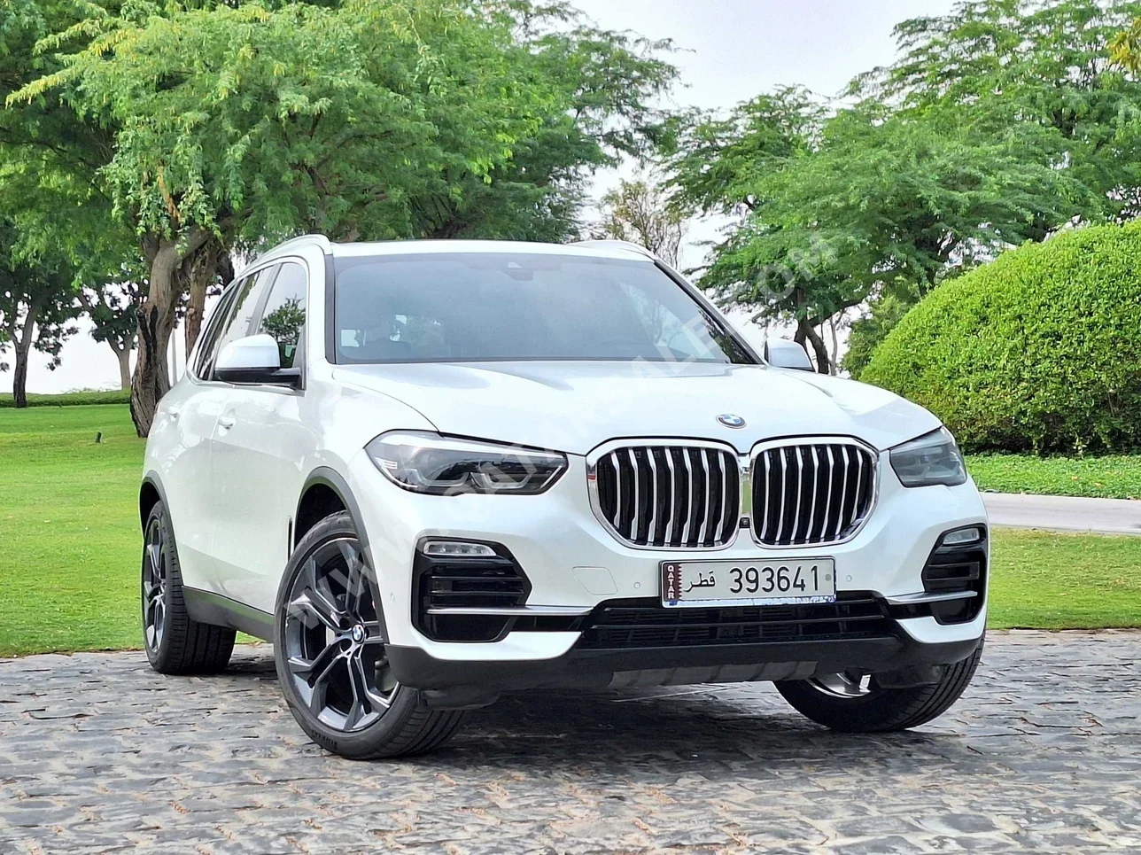 بي ام دبليو الفئة - اكس اكس 5 40 اي 2021 اوتوماتيك 88,000 كم 6 سلندر دفع كلي مستمر اس يو في أبيض لؤلؤي تحت الضمان
