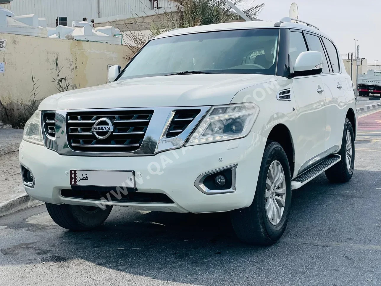 Nissan Patrol SE 2017 Automatic 279,595 Km 6 Cylinder Four Wheel Drive (4WD) SUV White