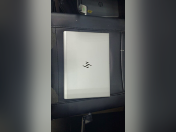 أجهزة الكمبيوتر المحمولة اتش بي - ايليت - فضي - ويندوز 11 - انتيل - كور اي 5 -الذاكرة (رام): 8 جيجابابت