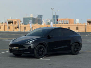 Tesla Model Y 2024 Automatic 11,500 Km 0 Cylinder Four Wheel Drive (4WD) SUV Black With Warranty