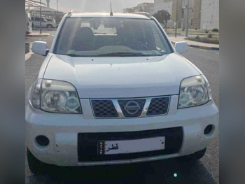 Nissan X-Trail 2011 Automatic 186,000 Km 4 Cylinder Four Wheel Drive (4WD) SUV White