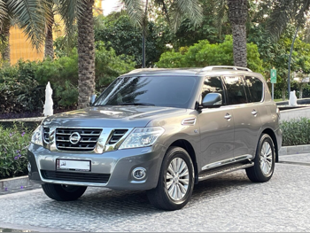 نيسان باترول تيتانيوم 2018 اوتوماتيك 49,000 كم 8 سلندر دفع رباعي اس يو في رمادي