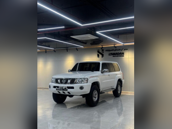 نيسان  باترول  سفاري  2018  عادي  114,000 كم  6 سلندر  دفع رباعي  اس يو في  أبيض