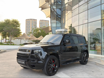 لاند روفر  ديفيندر  110 اكس  2023  اوتوماتيك  64,000 كم  6 سلندر  دفع رباعي  اس يو في  أسود  تحت الضمان