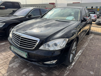 Mercedes-Benz S-Class 500 2008 Automatic 117,000 Km 8 Cylinder Rear Wheel Drive (RWD) Sedan Black