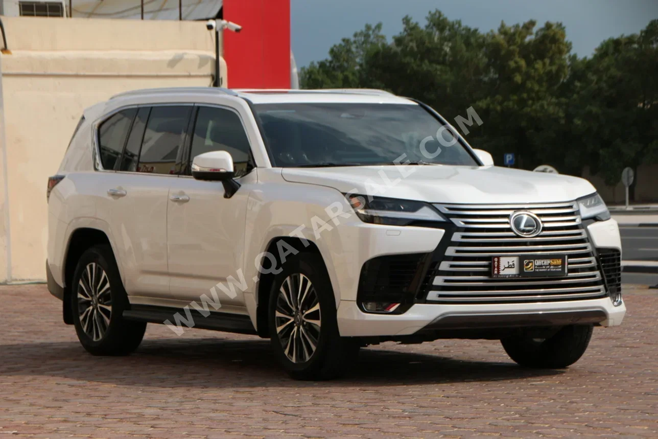 Lexus LX 600 Luxury 2025 Automatic 22,000 Km 6 Cylinder Four Wheel Drive (4WD) SUV White With Warranty