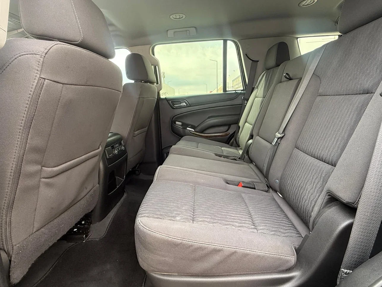 Chevrolet  Tahoe  Z71  2020  Automatic  170,000 Km  8 Cylinder  Four Wheel Drive (4WD)  SUV  Black