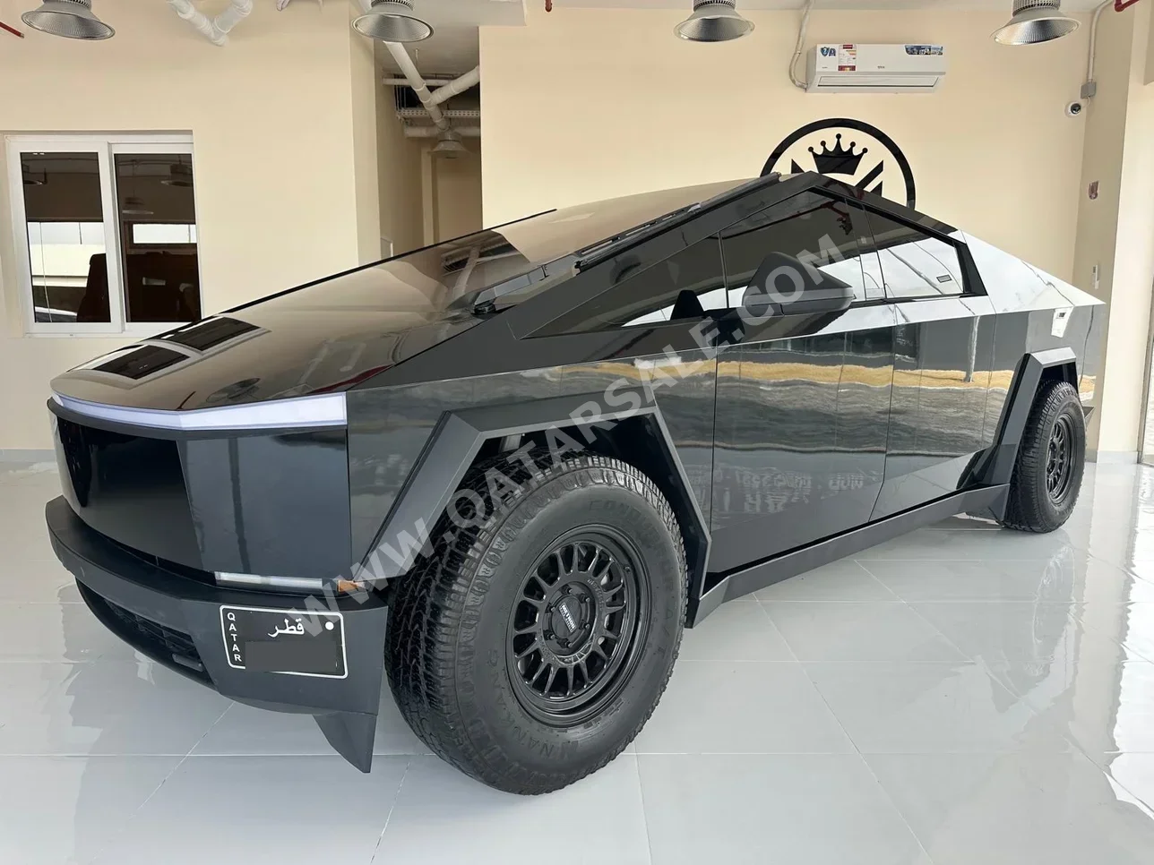 تسلا سايبر تراك 2024 اوتوماتيك 20,000 كم 0 سلندر دفع كلي مستمر بيكب أسود تحت الضمان