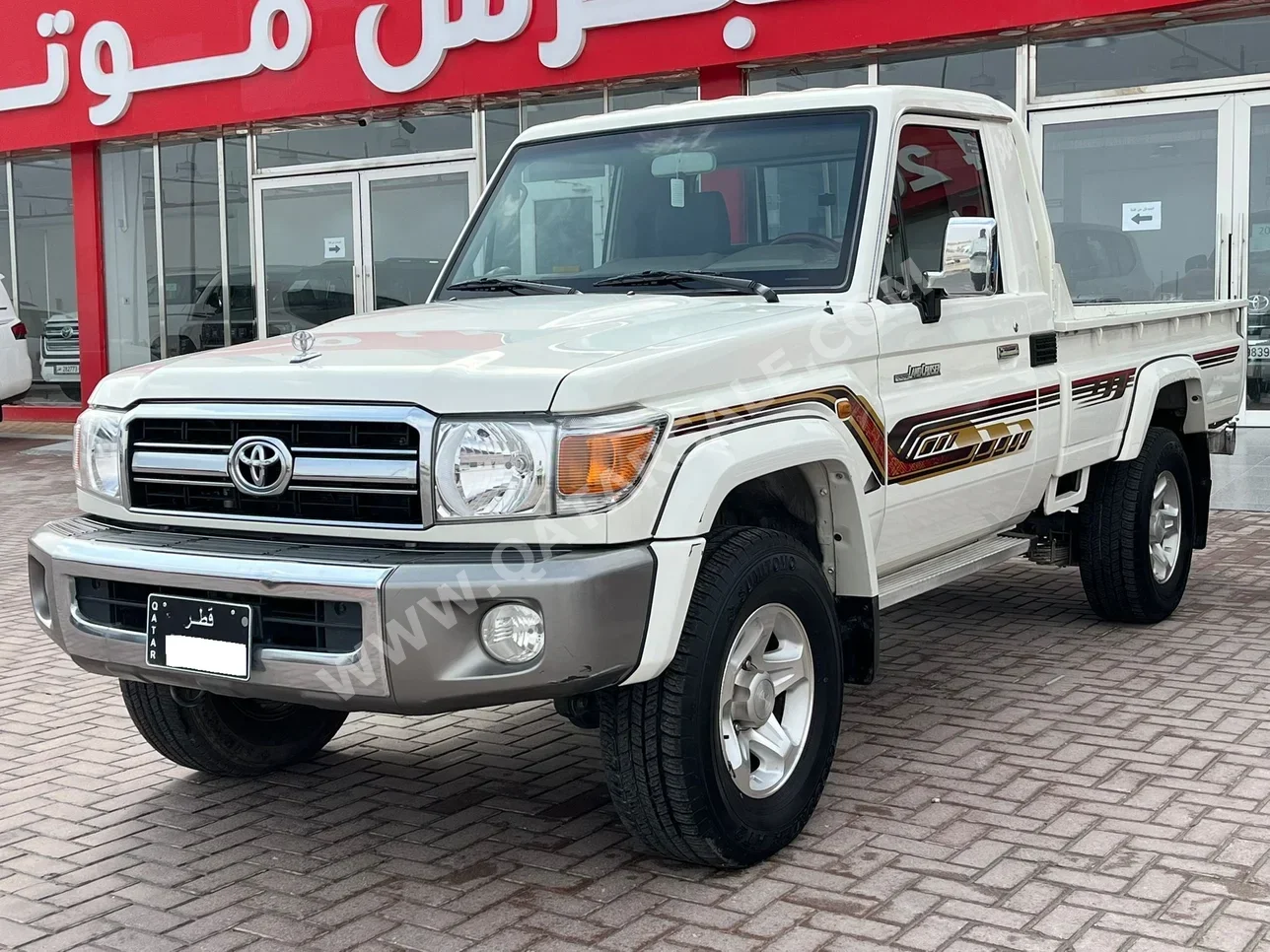 Toyota Land Cruiser LX 2022 Manual 62,000 Km 6 Cylinder Four Wheel Drive (4WD) Pick Up White
