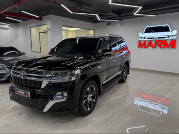 تويوتا لاند كروزر جي اكس ار - غراند تورينغ 2021 اوتوماتيك 96,000 كم 6 سلندر دفع رباعي اس يو في أسود