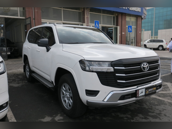 Toyota  Land Cruiser  GX  2024  Automatic  30,000 Km  6 Cylinder  Four Wheel Drive (4WD)  SUV  White  With Warranty