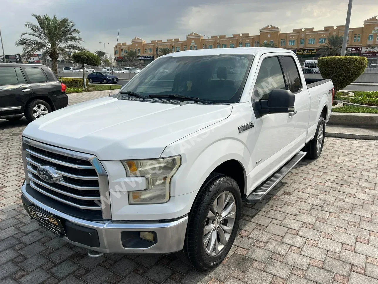 Ford F 150 2017 Automatic 260,000 Km 6 Cylinder Four Wheel Drive (4WD) Pick Up White