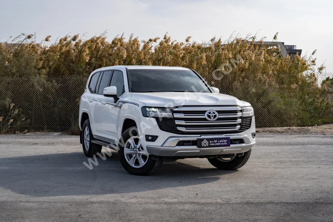 Toyota Land Cruiser GXR Twin Turbo 2022 Automatic 41,000 Km 6 Cylinder Four Wheel Drive (4WD) SUV White