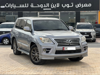 Lexus  LX  570  2010  Automatic  317,000 Km  8 Cylinder  Four Wheel Drive (4WD)  SUV  Gray
