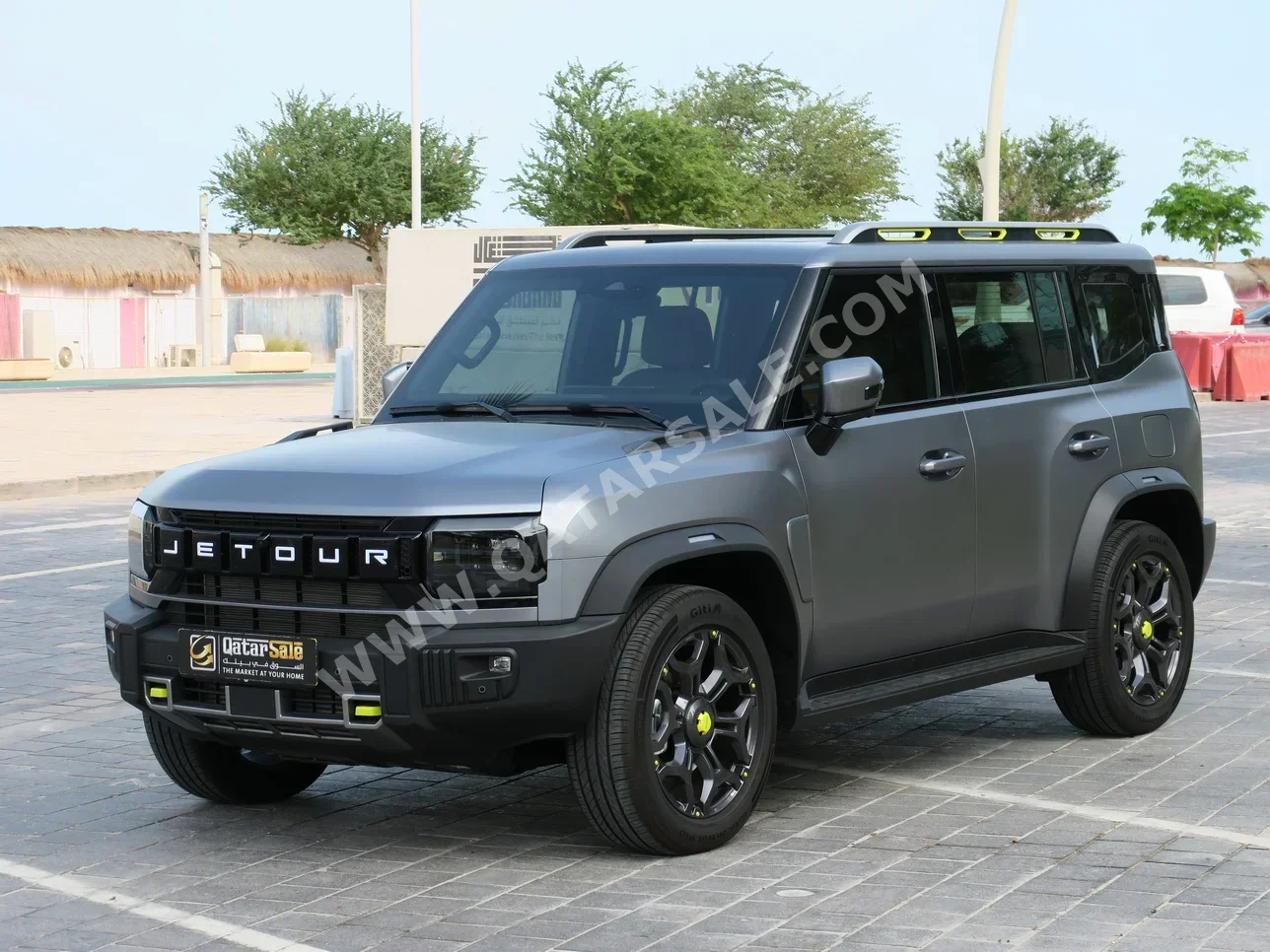 جيتور  تي 2  لكجري  2025  اوتوماتيك  9,900 كم  4 سلندر  دفع رباعي  اس يو في  رمادي  تحت الضمان