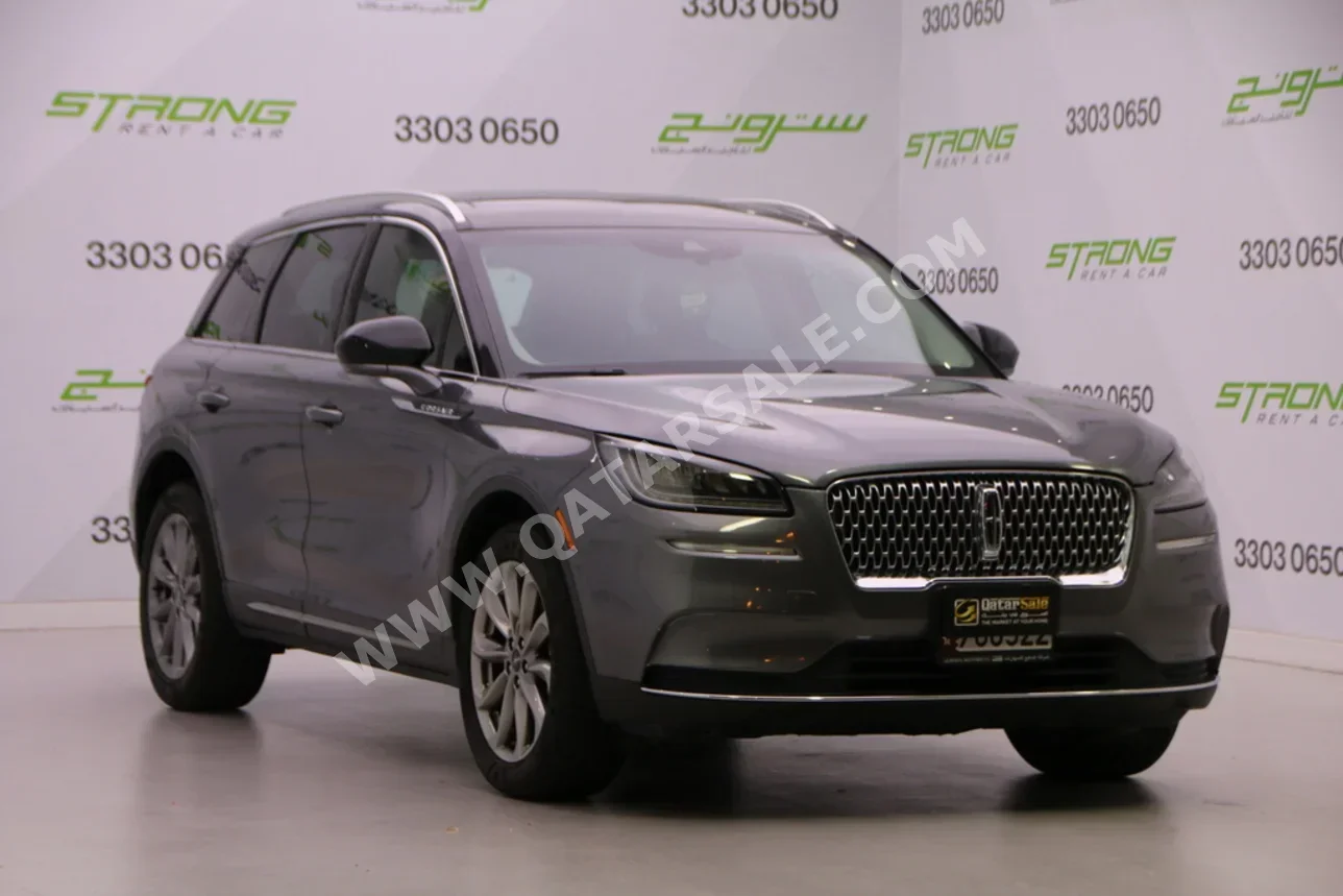 Lincoln Corsair 2021 Automatic 41,000 Km 4 Cylinder All Wheel Drive (AWD) SUV Gray