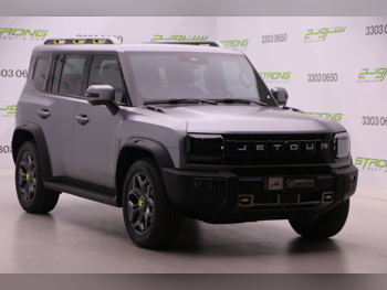 Jetour T2 2025 Automatic 10,000 Km 4 Cylinder Four Wheel Drive (4WD) SUV Gray With Warranty