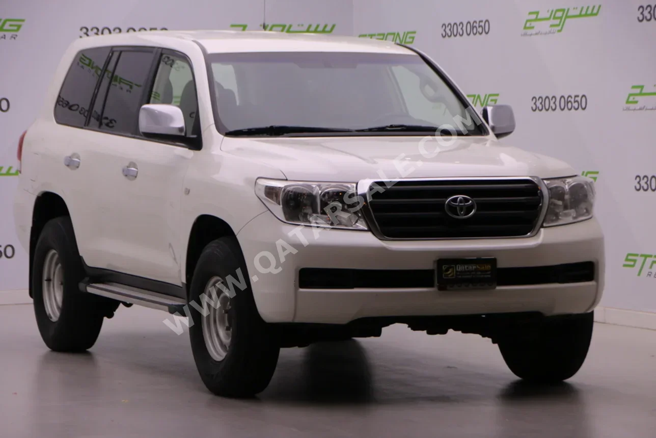 Toyota Land Cruiser G 2011 Automatic 356,000 Km 6 Cylinder Four Wheel Drive (4WD) SUV Pearl