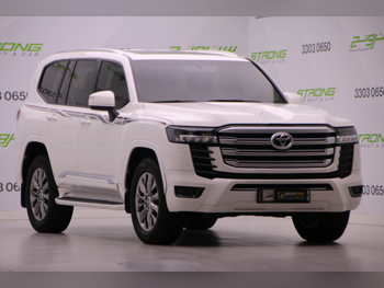Toyota Land Cruiser GXR Twin Turbo 2022 Automatic 180,000 Km 6 Cylinder Four Wheel Drive (4WD) SUV White