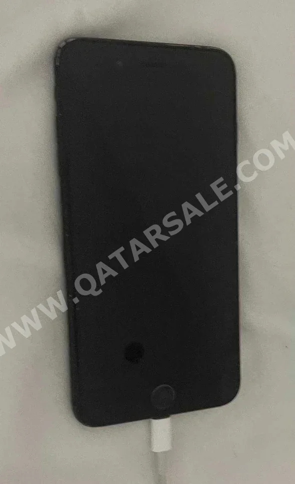 Mobile Phones Apple - iPhone 7 - Plus - Black - 32 GB