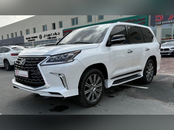 Lexus  LX  570  2010  Automatic  460,000 Km  8 Cylinder  Four Wheel Drive (4WD)  SUV  White