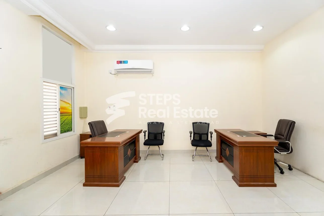 مكاتب تجارية - نصف مفروشة - الريان - بو سدرة