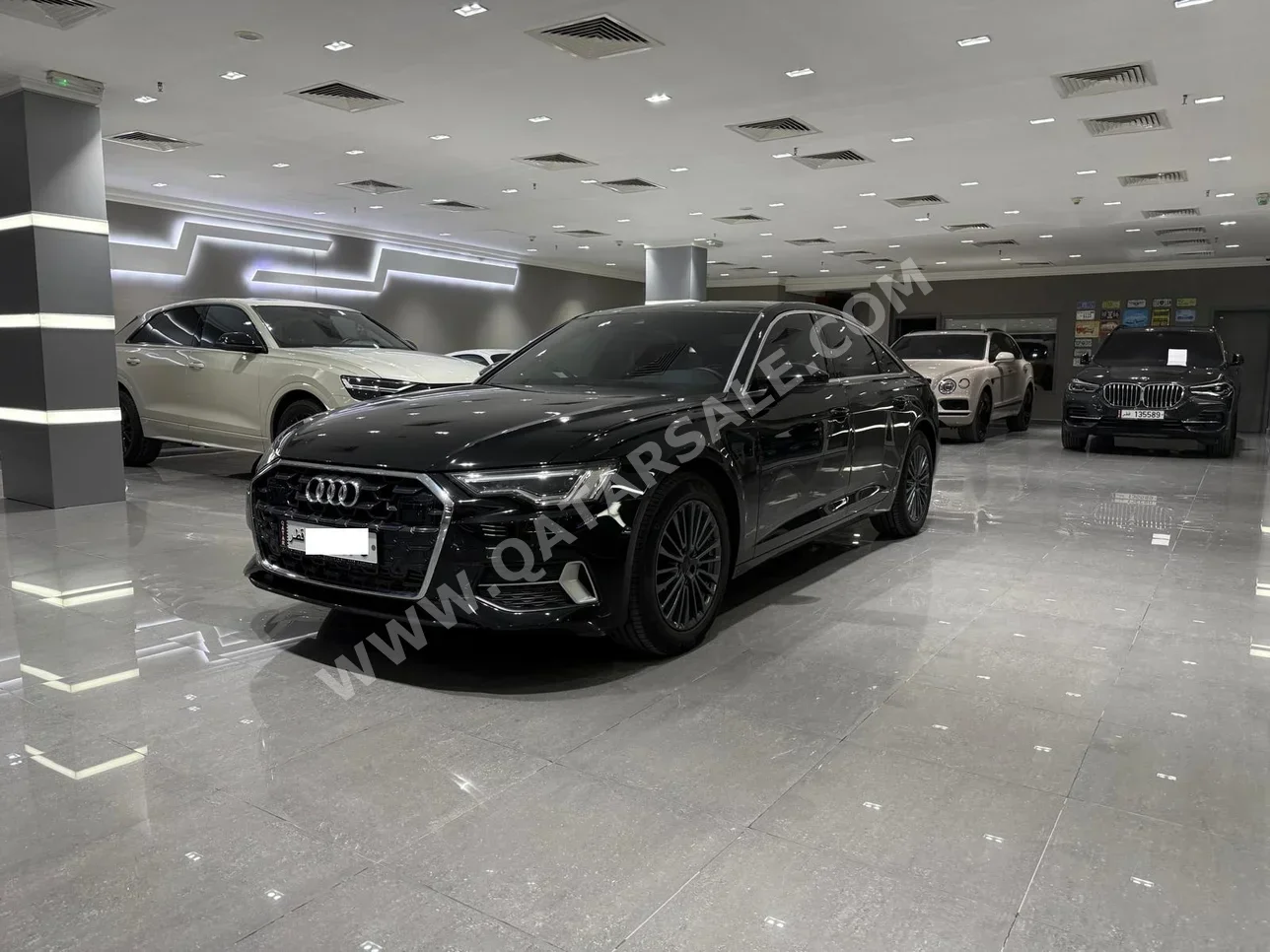 اودي  أي 6  40 تي اف اس اي  2025  اوتوماتيك  3,000 كم  4 سلندر  دفع كلي مستمر  سيدان  أسود  تحت الضمان
