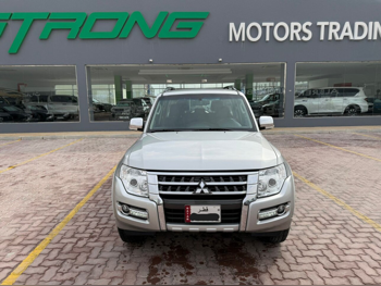 Mitsubishi Pajero GLS 2022 Automatic 77,000 Km 6 Cylinder Four Wheel Drive (4WD) SUV Silver
