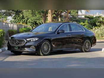 مرسيدس - بنز  اي - كلاس  200  2025  اوتوماتيك  0 كم  4 سلندر  دفع خلفي  سيدان  أسود