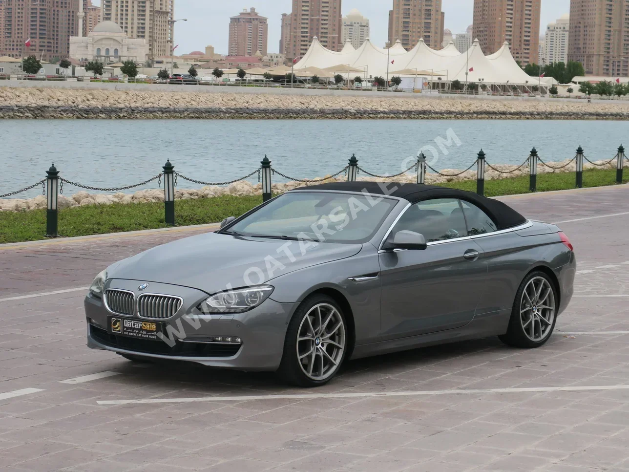 BMW 6-Series 650i 2013 Automatic 75,000 Km 8 Cylinder Rear Wheel Drive (RWD) Convertible Gray