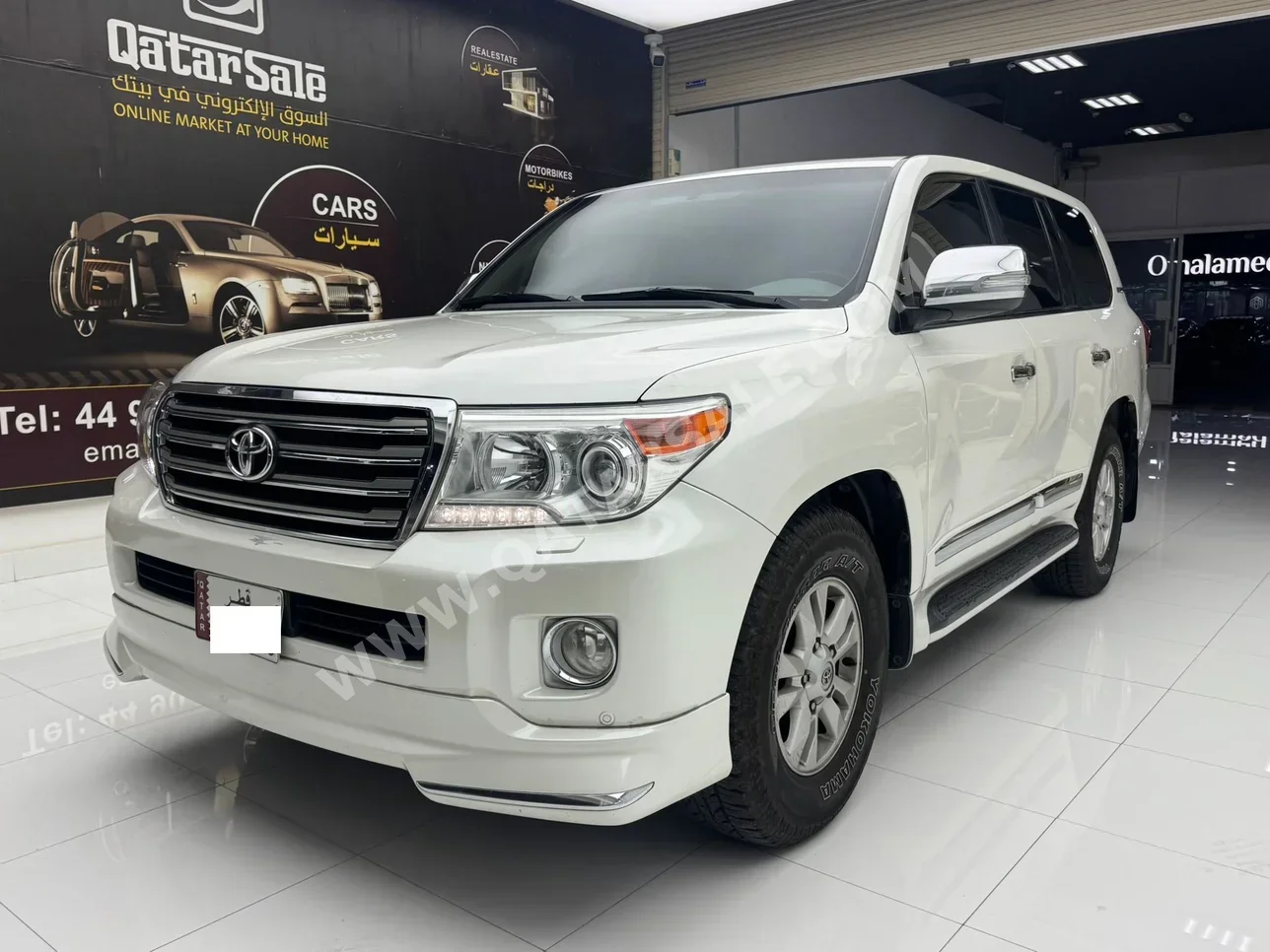 Toyota Land Cruiser GXR 2015 Automatic 385,000 Km 6 Cylinder Four Wheel Drive (4WD) SUV White