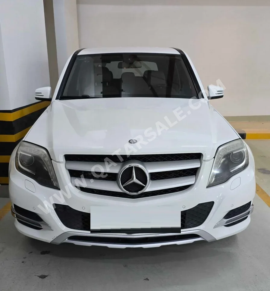 مرسيدس - بنز  جي ال كيه  250  2015  اوتوماتيك  87,000 كم  4 سلندر  دفع كلي مستمر  اس يو في  أبيض