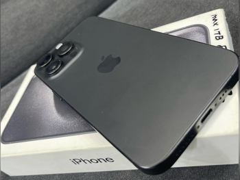 Mobile Phones Apple - iPhone 15 - Pro Max - Black Titanium - 512 GB - Under Warranty