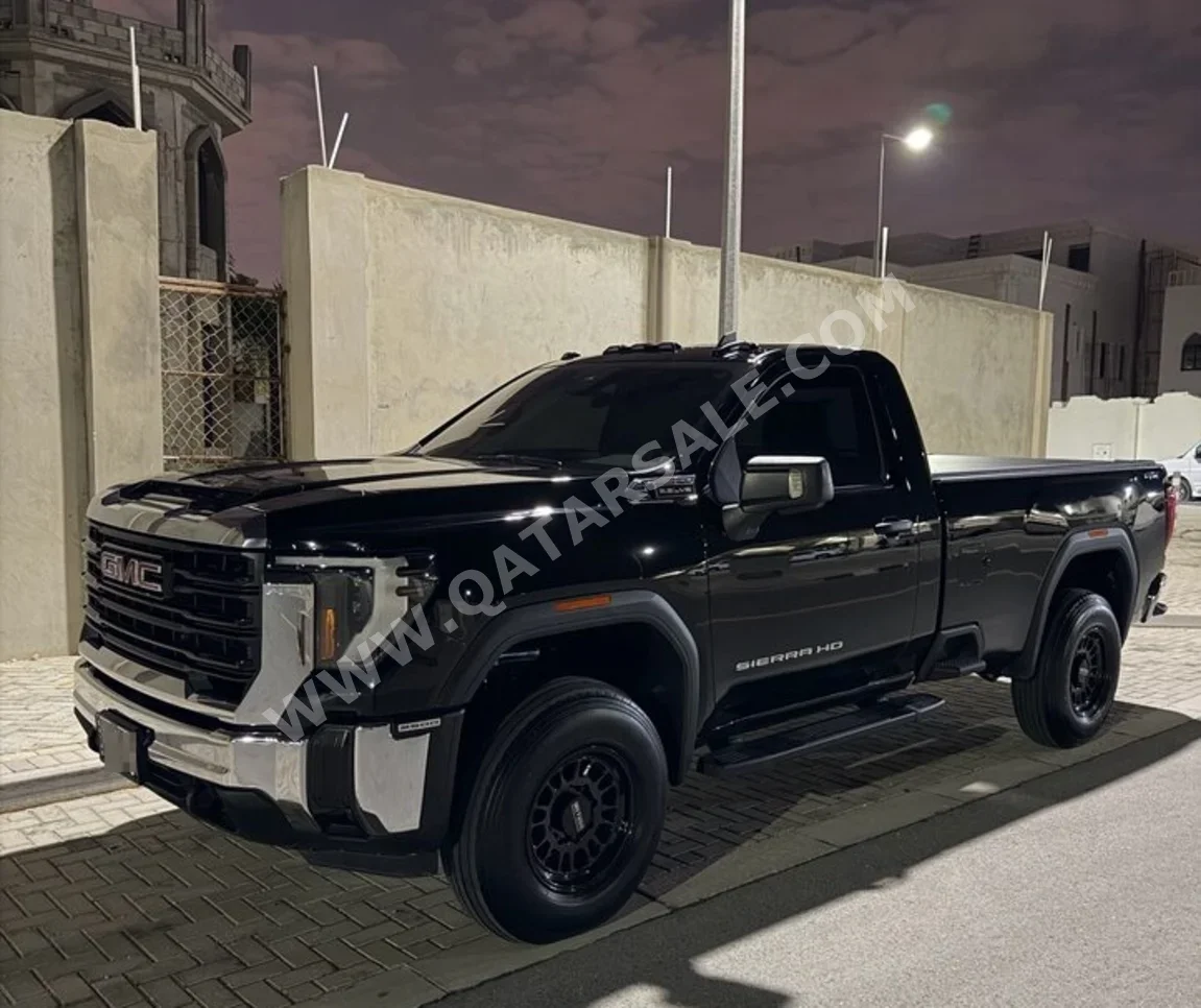 GMC Sierra 2500 HD 2025 Automatic 21,000 Km 8 Cylinder Four Wheel Drive (4WD) Pick Up Black With Warranty