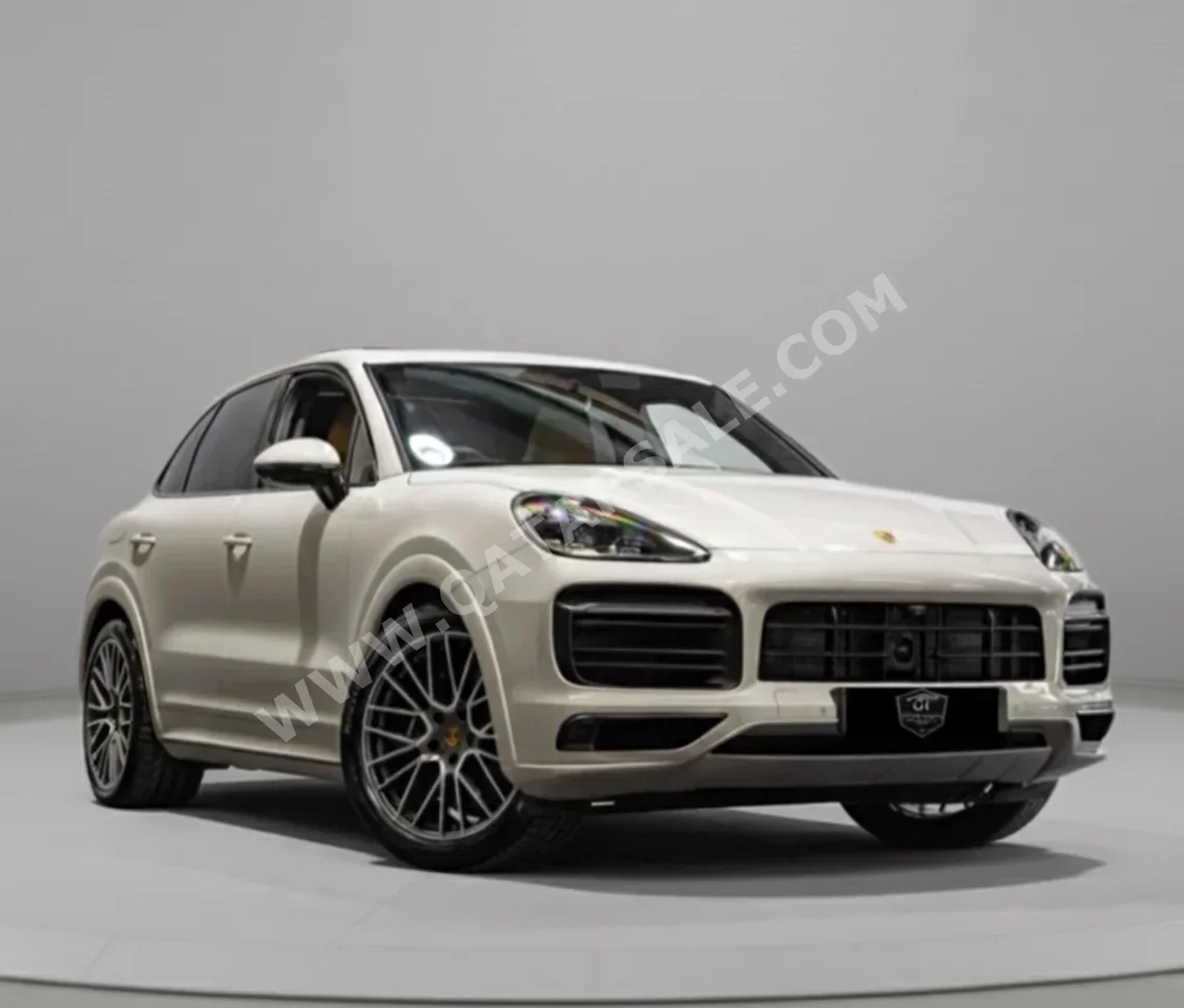 بورش  كيان  اس  2022  اوتوماتيك  18,000 كم  6 سلندر  دفع كلي مستمر  اس يو في  أبيض  تحت الضمان