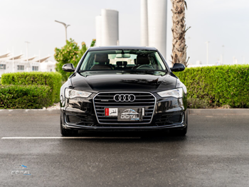 اودي  أي 6  2016  اوتوماتيك  137,000 كم  6 سلندر  دفع رباعي  سيدان  أسود