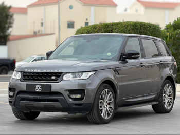 Land Rover  Range Rover  Sport Super charged  2016  Automatic  124,000 Km  8 Cylinder  Four Wheel Drive (4WD)  SUV  Gray