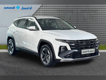 هيونداي  تكسن  2025  اوتوماتيك  560 كم  4 سلندر  سحب امامي  اس يو في  أبيض  تحت الضمان