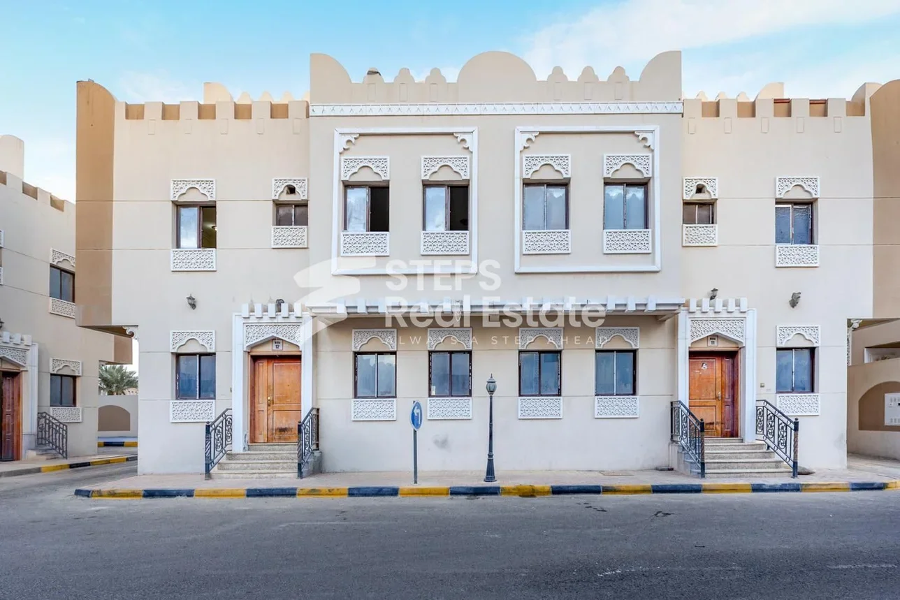Compound  - Not Furnished  - Al Rayyan  - Muaither  - 6 Bedrooms
