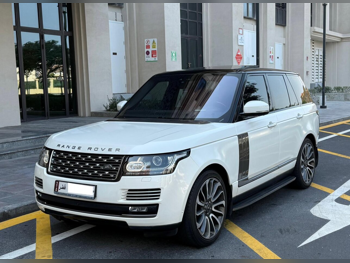 لاند روفر  رنج روفر  فوج اوتوبايوغرافي  2017  اوتوماتيك  98,000 كم  8 سلندر  دفع رباعي  اس يو في  أبيض