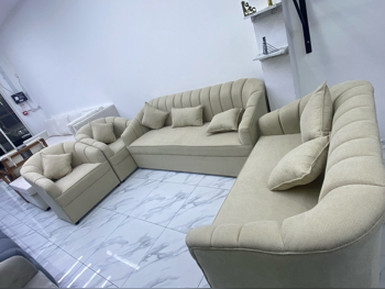 الأرائك والكنب والكراسي طقم كنب